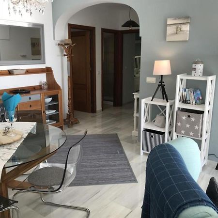 Sunny Apartment On Burriana Beach Nerja Eksteriør billede