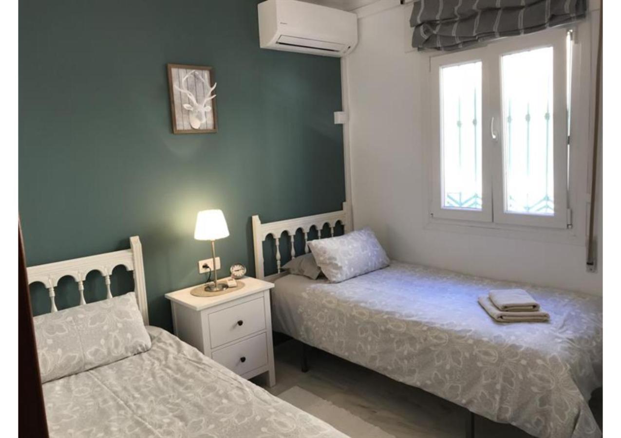 Sunny Apartment On Burriana Beach Nerja Eksteriør billede
